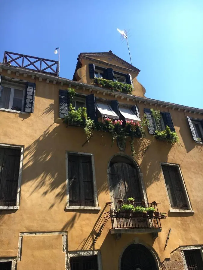 Suite Attico Con Altana Venise Séjour chez l'habitant