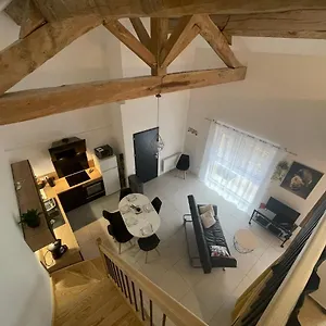https://le-clos-du-jardin.hotels-rhonealpes.com