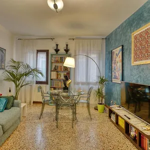  Appartement Biennale Charme